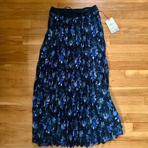 NWT Woolrich Floral Pleated Skirt XS